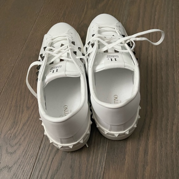 Valentino sneakers - Picture 3 of 7